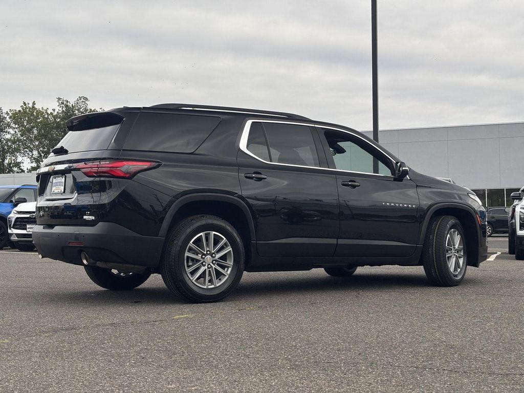 used 2022 Chevrolet Traverse car, priced at $26,250