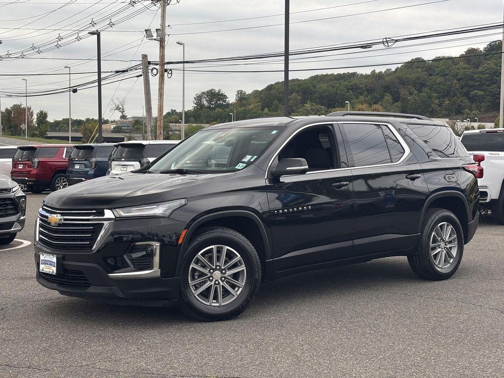 used 2022 Chevrolet Traverse car, priced at $26,250