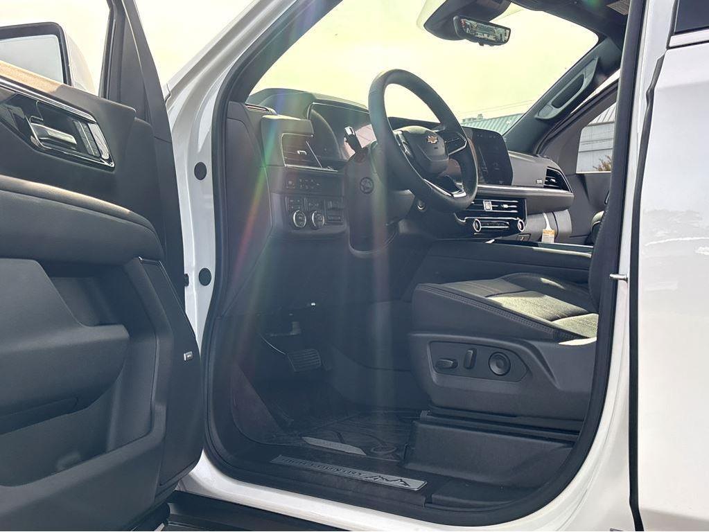 new 2025 Chevrolet Tahoe car, priced at $92,970