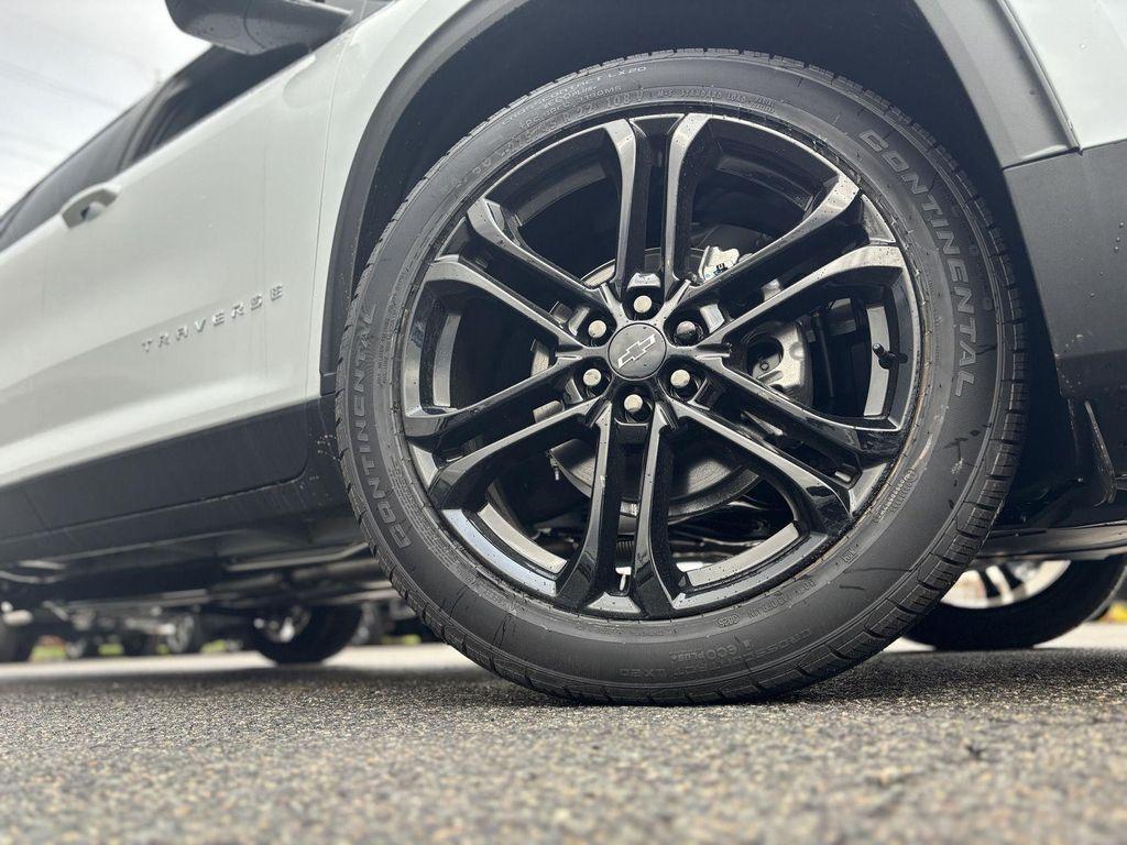 new 2026 Chevrolet Traverse car, priced at $50,735