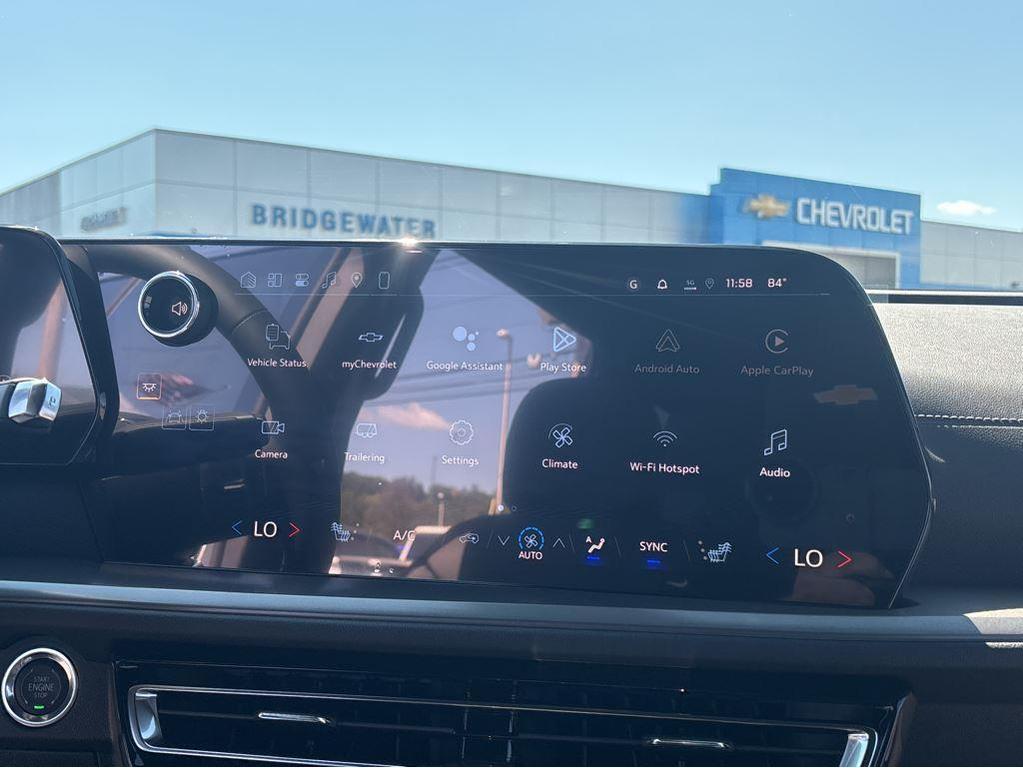 new 2026 Chevrolet Traverse car, priced at $47,215