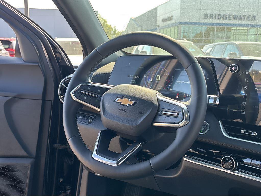 new 2026 Chevrolet Equinox car, priced at $32,820