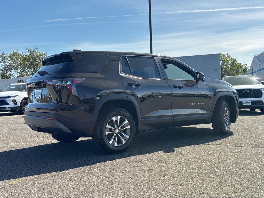 new 2026 Chevrolet Equinox car, priced at $32,820