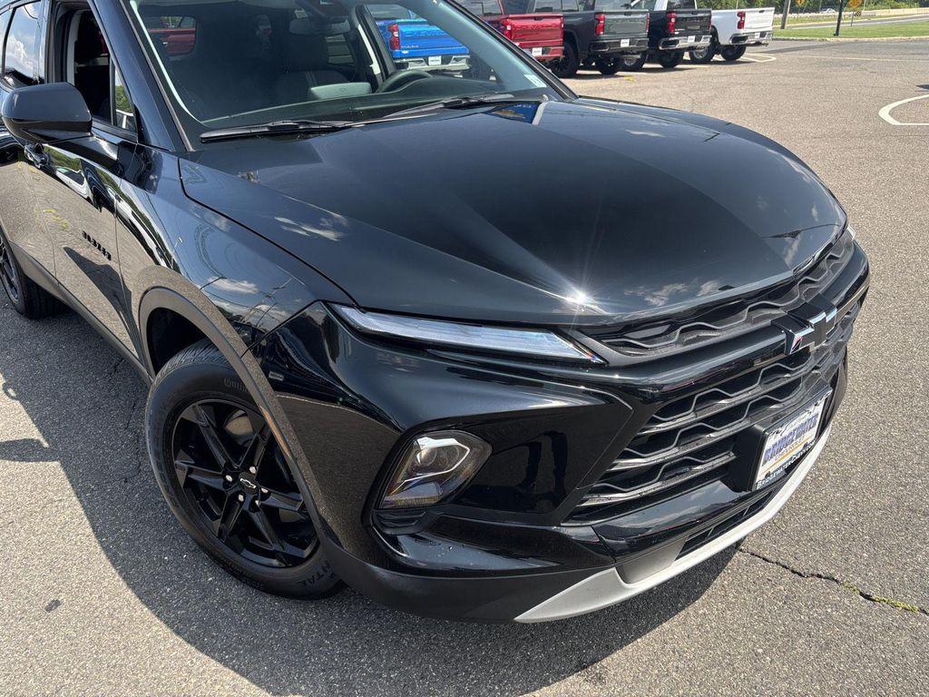 new 2025 Chevrolet Blazer car, priced at $36,323