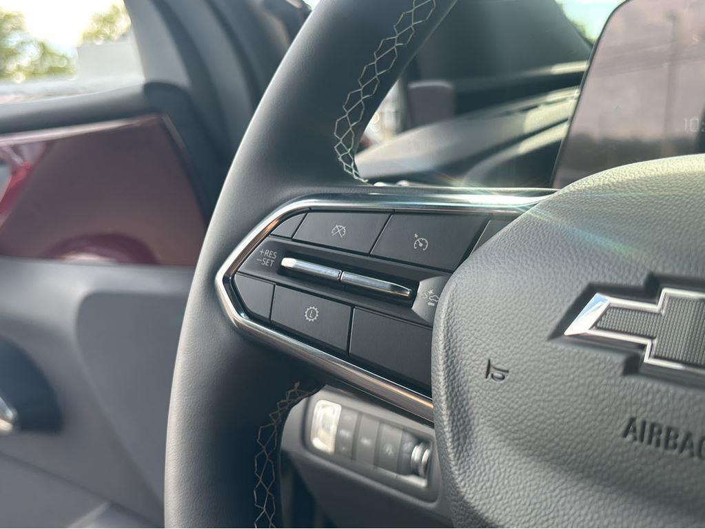 new 2026 Chevrolet Traverse car, priced at $51,543