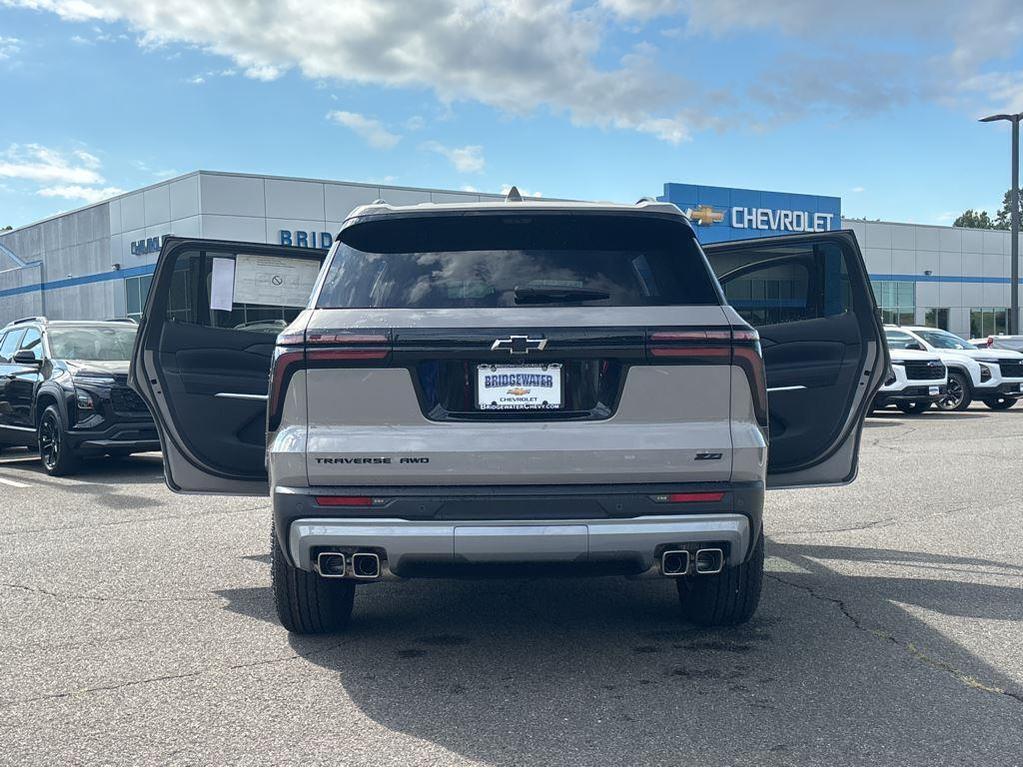 new 2026 Chevrolet Traverse car, priced at $51,543
