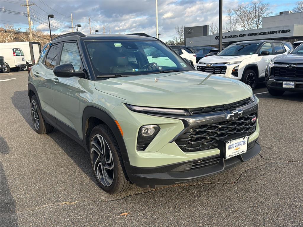 used 2024 Chevrolet TrailBlazer car, priced at $25,638