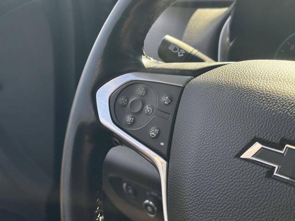 used 2021 Chevrolet Traverse car, priced at $22,895