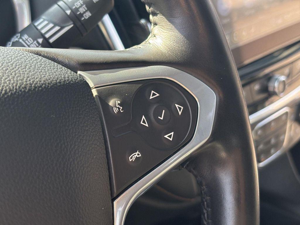 used 2021 Chevrolet Traverse car, priced at $22,895