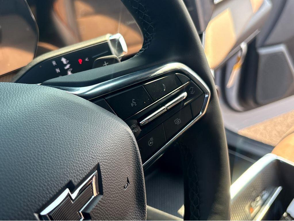 new 2026 Chevrolet Equinox car, priced at $38,340