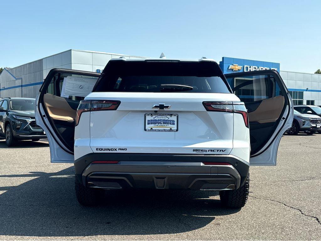 new 2026 Chevrolet Equinox car, priced at $38,340