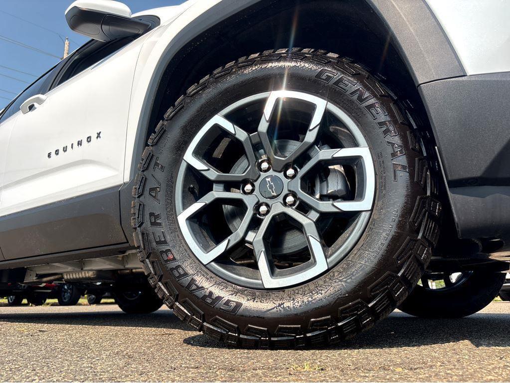 new 2026 Chevrolet Equinox car, priced at $38,340