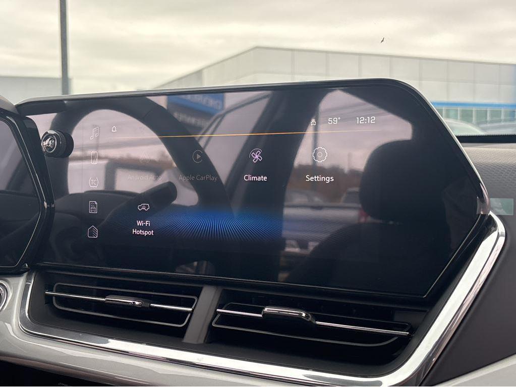 new 2026 Chevrolet Trax car, priced at $25,885