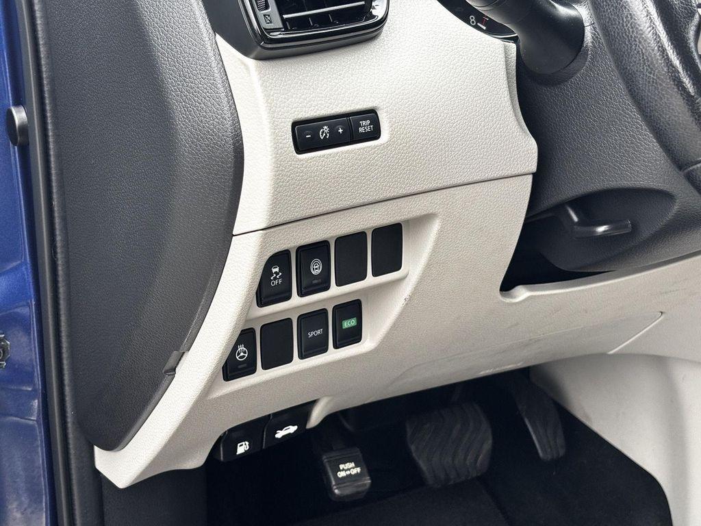 used 2020 Nissan Rogue Sport car, priced at $20,713