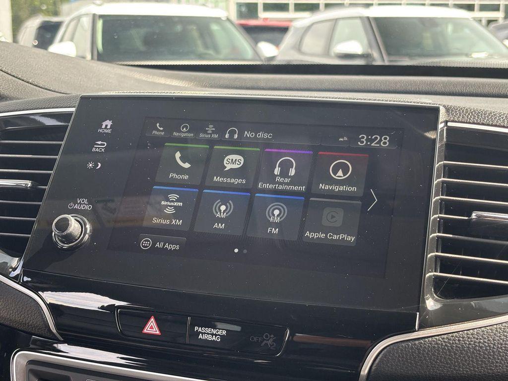 used 2022 Honda Pilot car, priced at $28,995