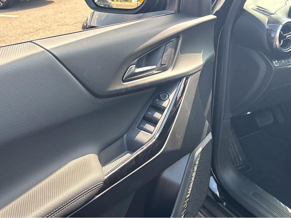 new 2026 Chevrolet Equinox car, priced at $33,070