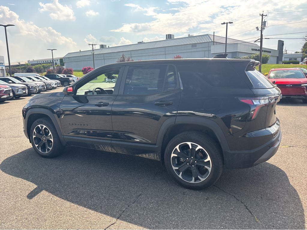new 2026 Chevrolet Equinox car, priced at $33,070