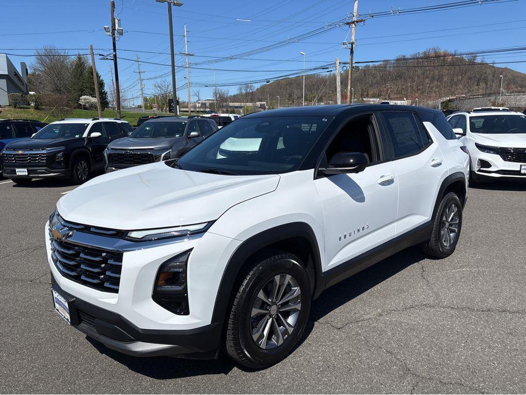 new 2025 Chevrolet Equinox car, priced at $33,575