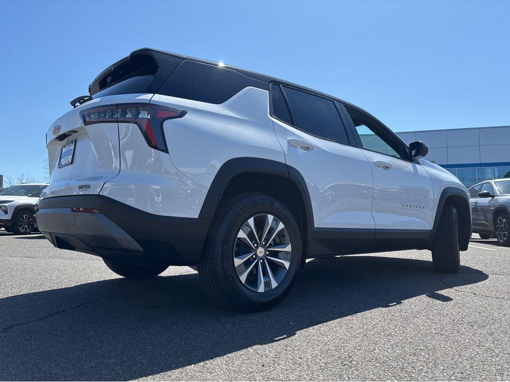 new 2025 Chevrolet Equinox car, priced at $33,575