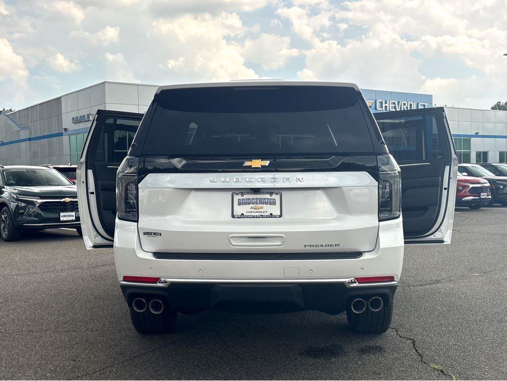 new 2025 Chevrolet Suburban car, priced at $85,325