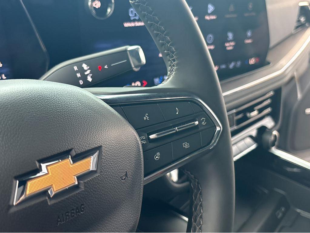 new 2025 Chevrolet Suburban car, priced at $85,325