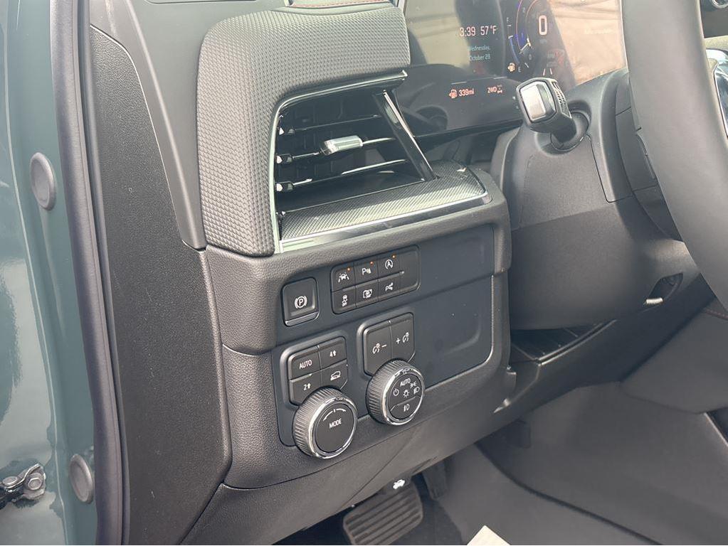 new 2026 Chevrolet Suburban car, priced at $82,115