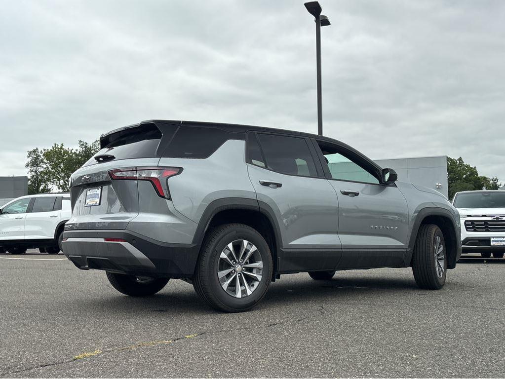 new 2026 Chevrolet Equinox car, priced at $34,168