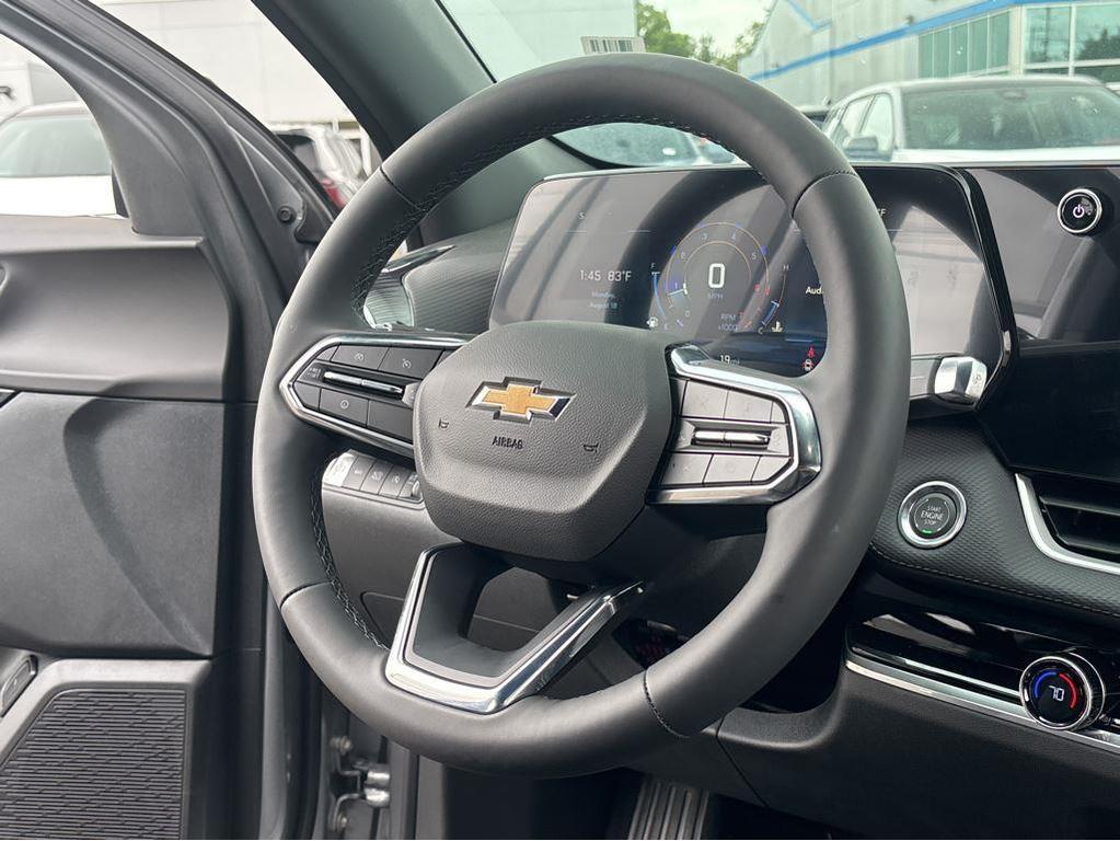 new 2026 Chevrolet Equinox car, priced at $34,168