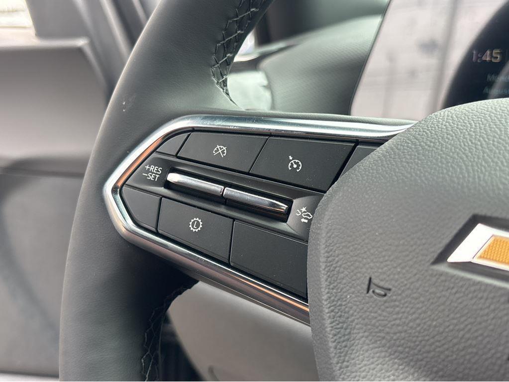 new 2026 Chevrolet Equinox car, priced at $34,168