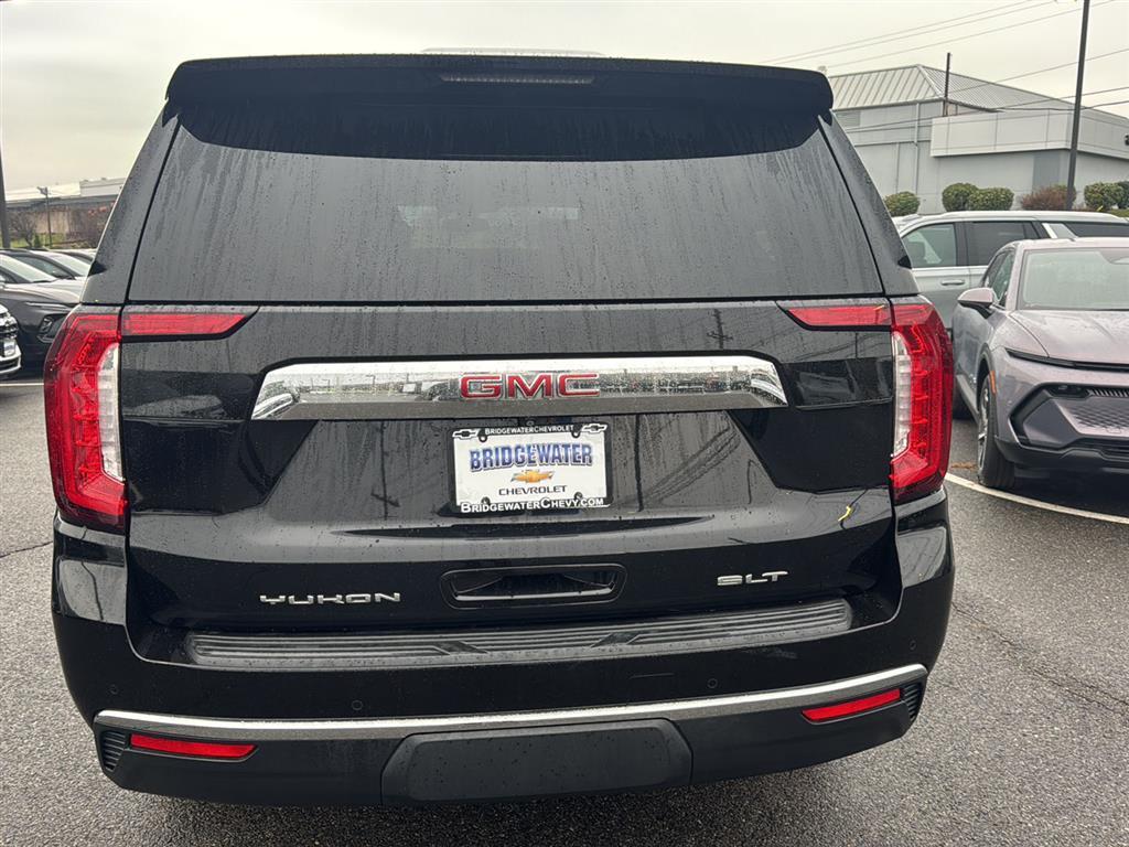 used 2021 GMC Yukon XL car, priced at $33,495