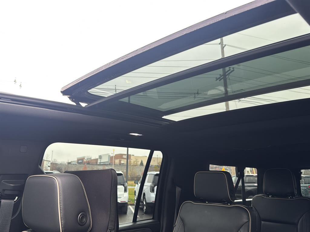 used 2021 GMC Yukon XL car, priced at $33,495