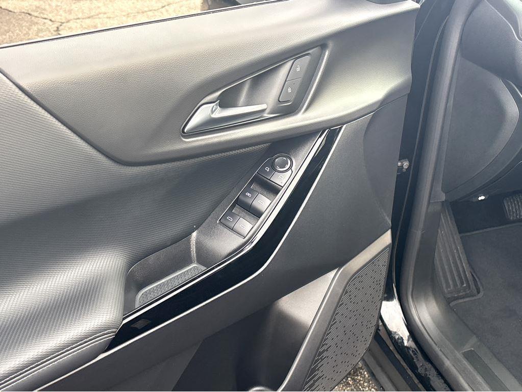 new 2025 Chevrolet Equinox car, priced at $33,080