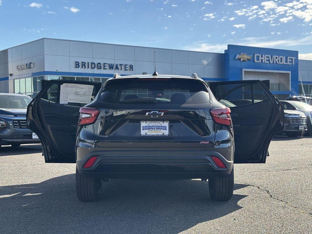 new 2026 Chevrolet Trax car, priced at $28,385