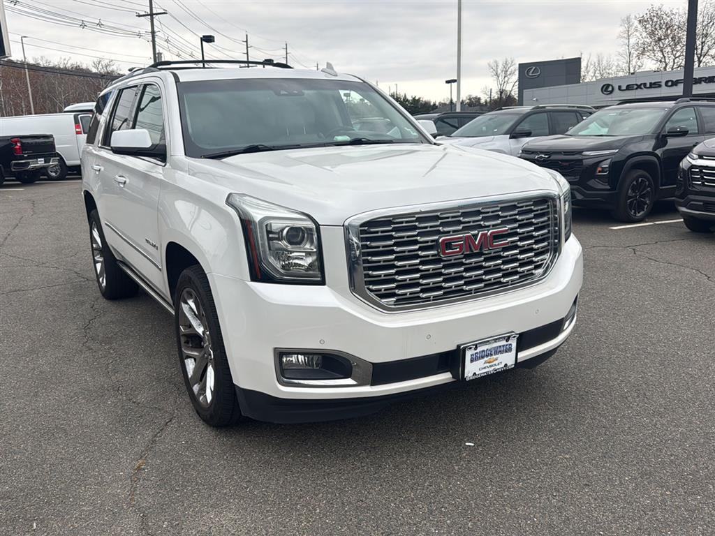 used 2018 GMC Yukon car, priced at $27,276