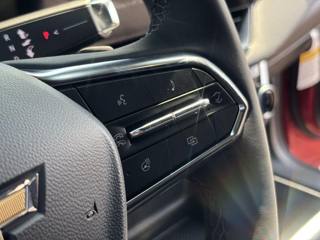 new 2026 Chevrolet Equinox car, priced at $33,310