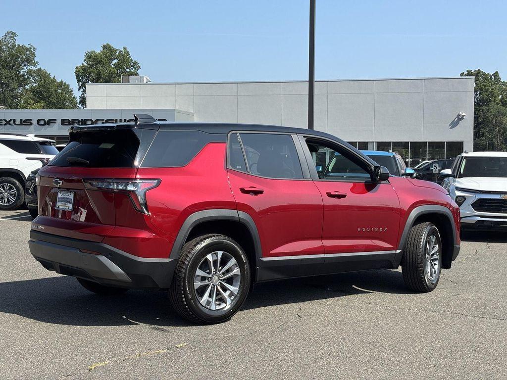 new 2026 Chevrolet Equinox car, priced at $33,310