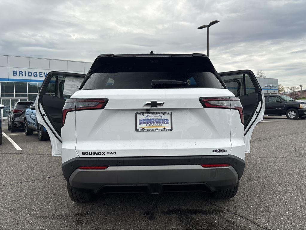 new 2025 Chevrolet Equinox car, priced at $34,620