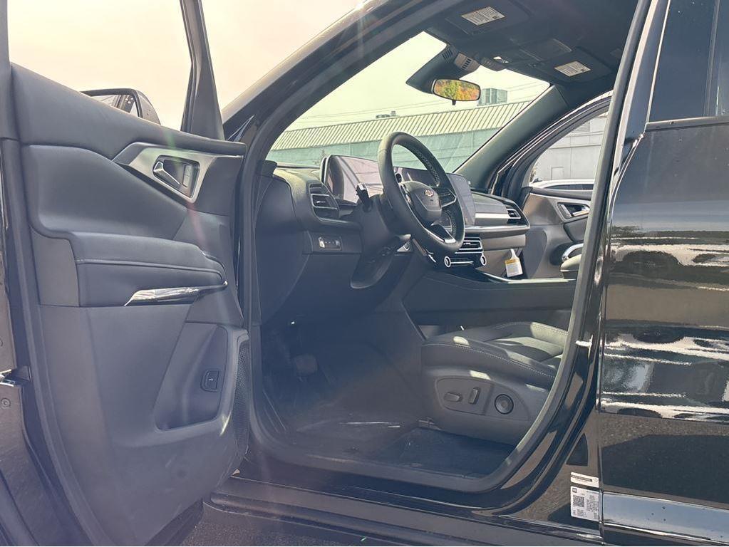 new 2026 Chevrolet Traverse car, priced at $45,124