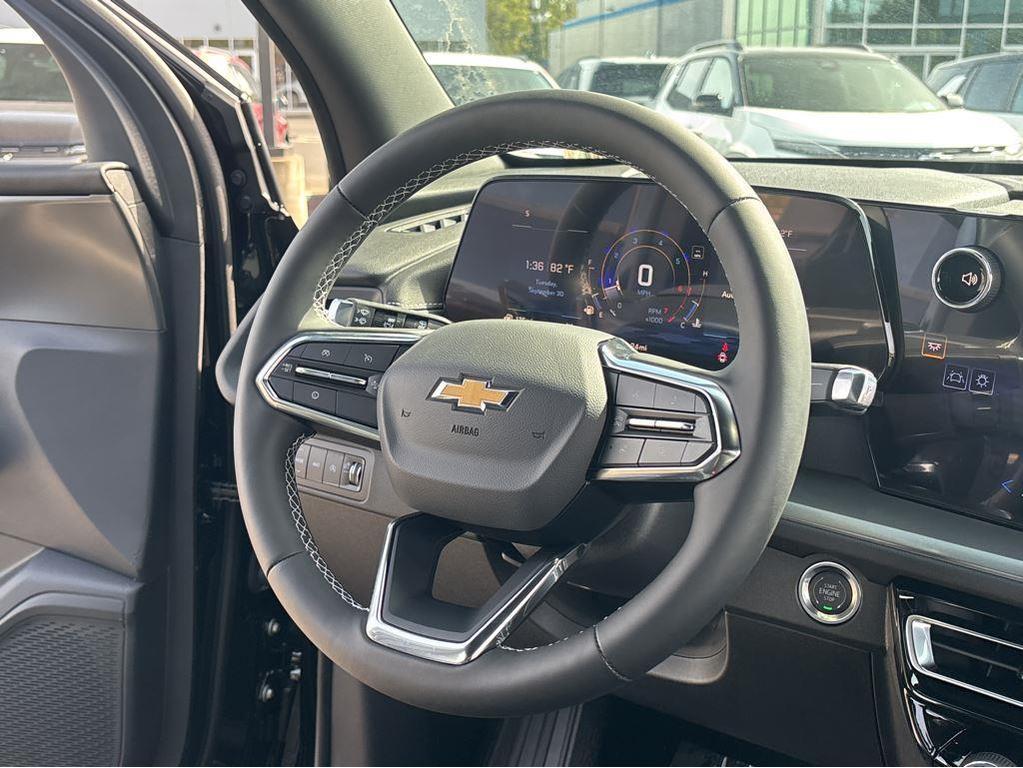 new 2026 Chevrolet Traverse car, priced at $45,124