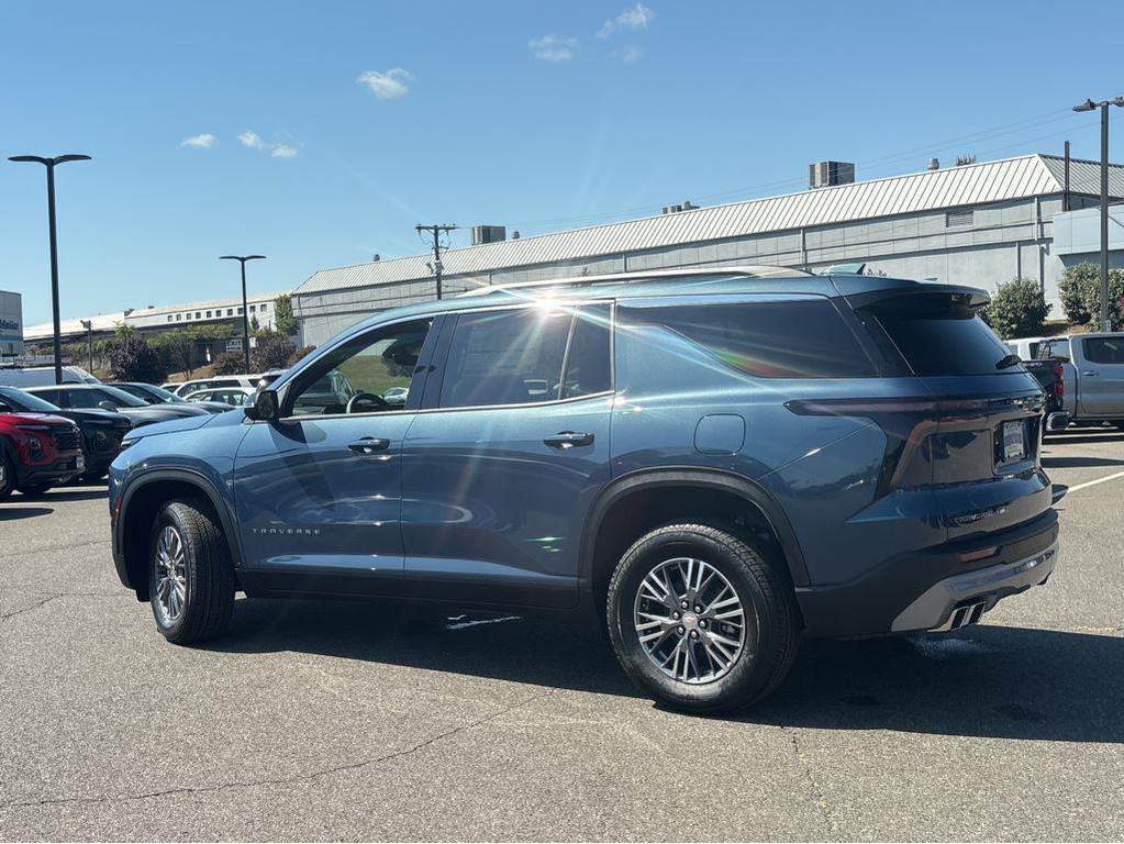 new 2026 Chevrolet Traverse car, priced at $47,215