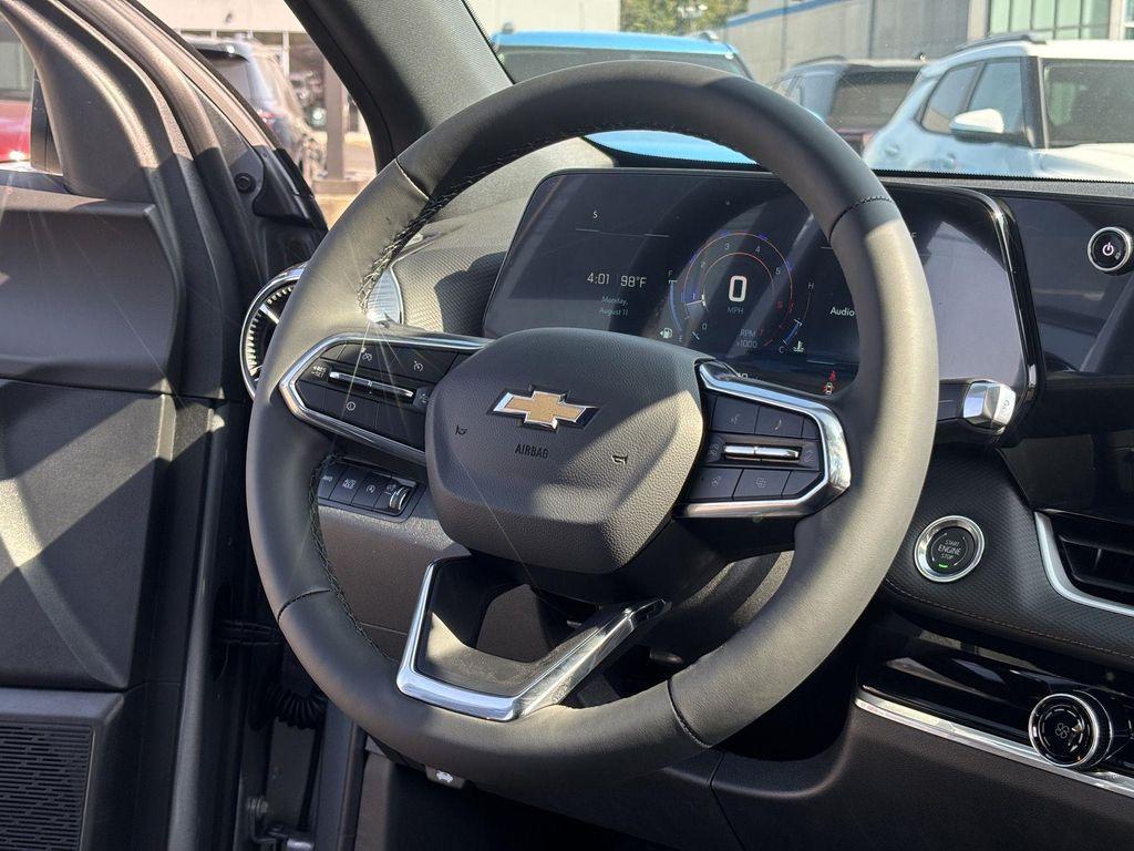 new 2026 Chevrolet Equinox car, priced at $32,815