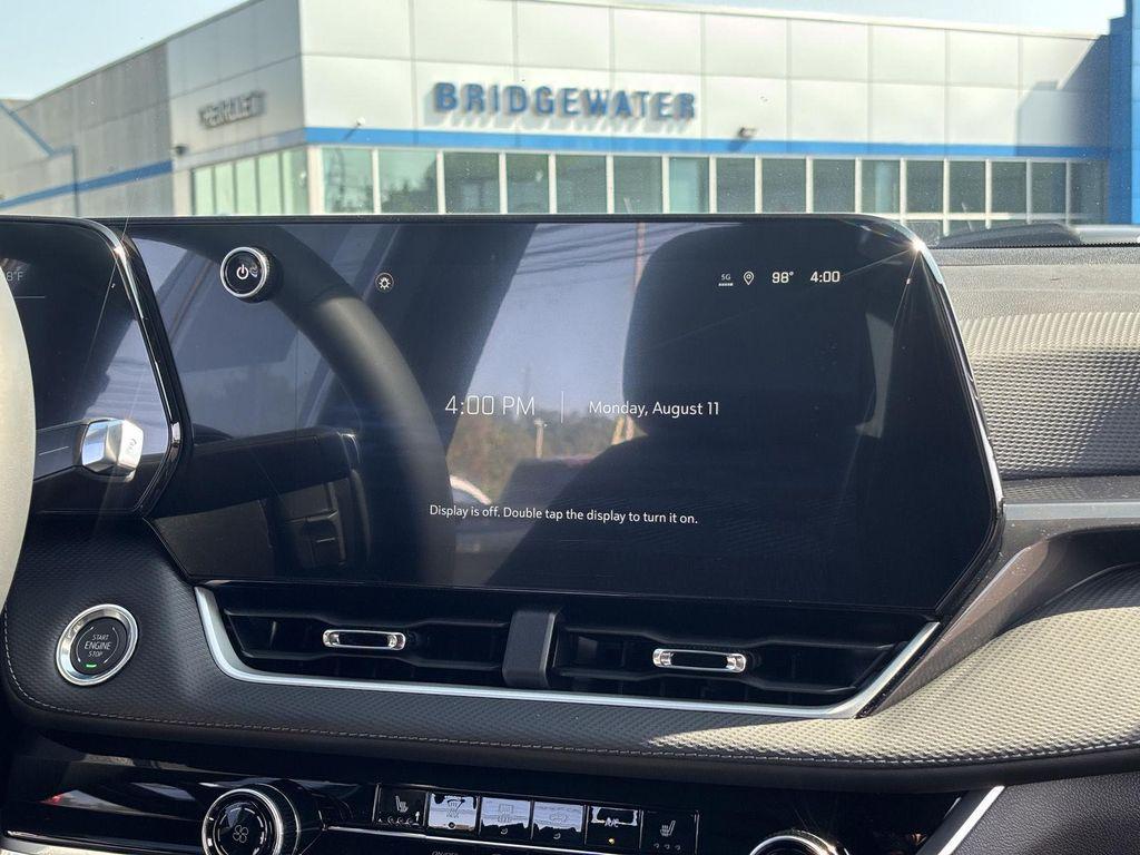 new 2026 Chevrolet Equinox car, priced at $32,815