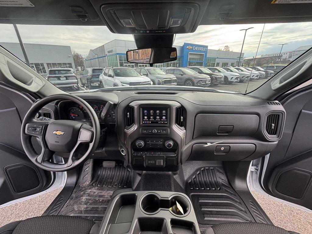 new 2026 Chevrolet Silverado 1500 car, priced at $41,825