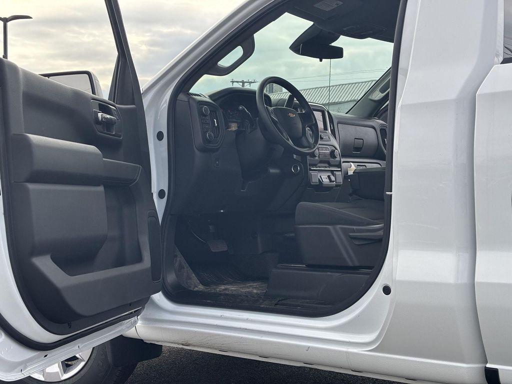 new 2026 Chevrolet Silverado 1500 car, priced at $41,825