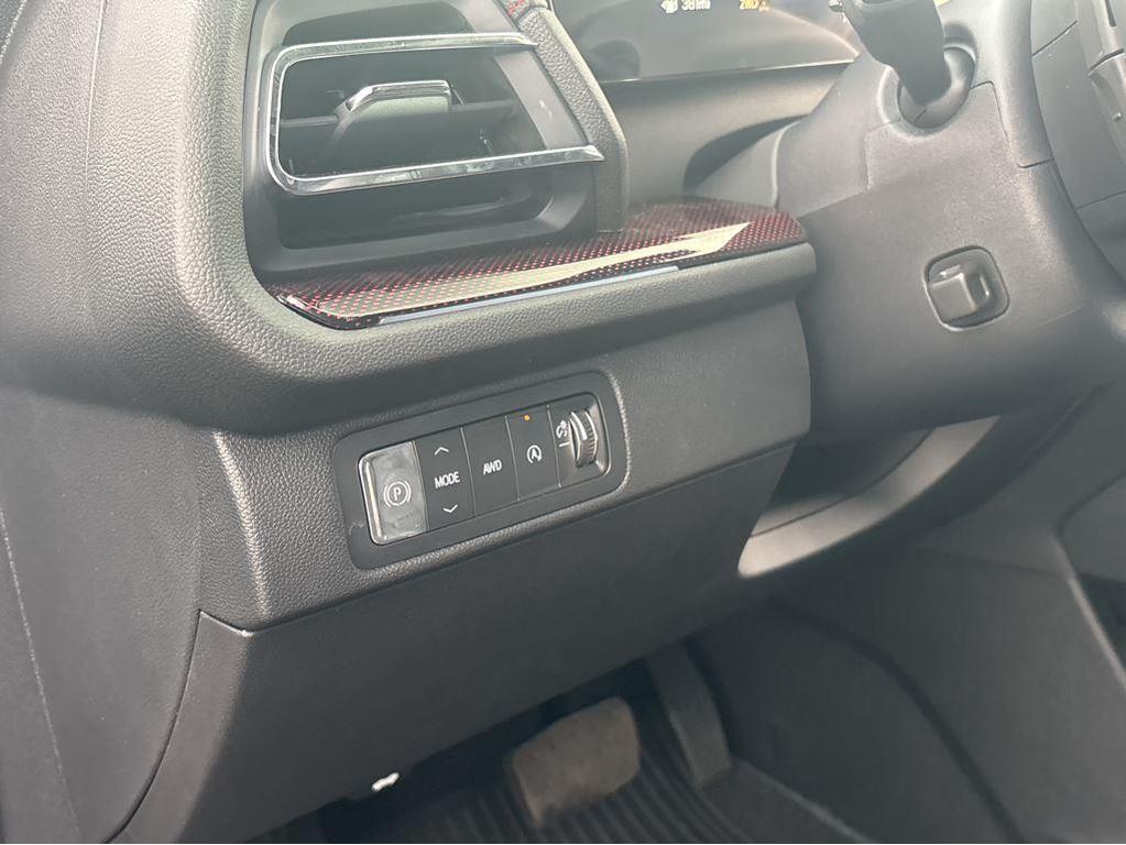 new 2026 Chevrolet Traverse car, priced at $61,220