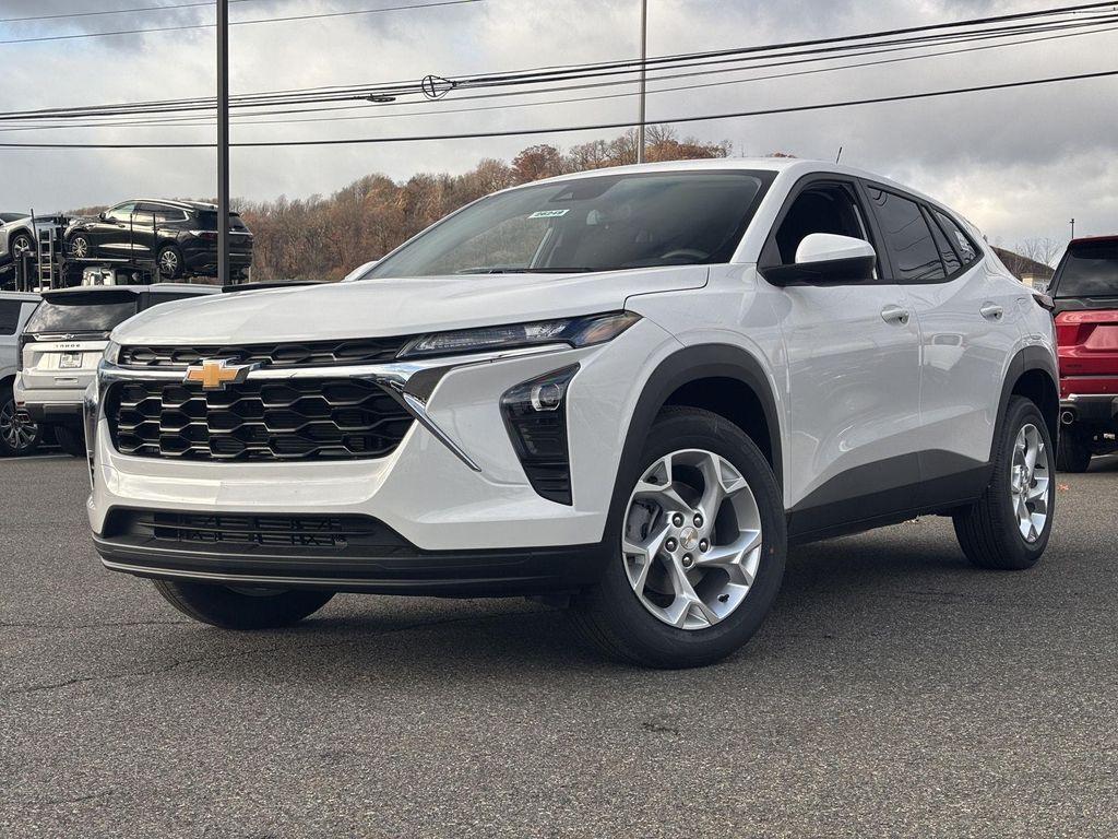 new 2026 Chevrolet Trax car, priced at $24,660