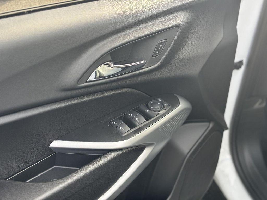 new 2026 Chevrolet Trax car, priced at $24,660