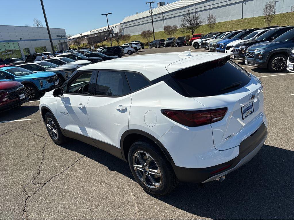 new 2025 Chevrolet Blazer car, priced at $36,610
