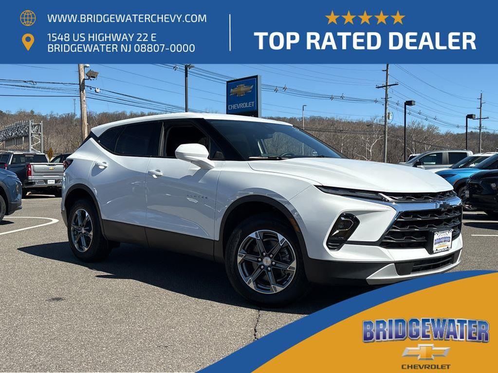 new 2025 Chevrolet Blazer car, priced at $36,610