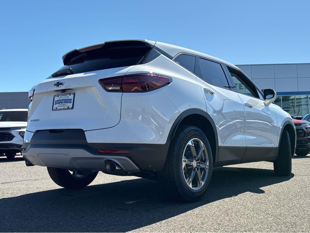 new 2025 Chevrolet Blazer car, priced at $36,610